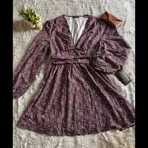 New Shein floral mini dress in size extra large.